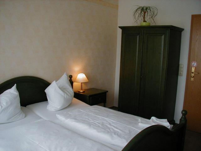 Restaurant Und Pension Zur Nassen Ecke Wittenbeck ภายนอก รูปภาพ