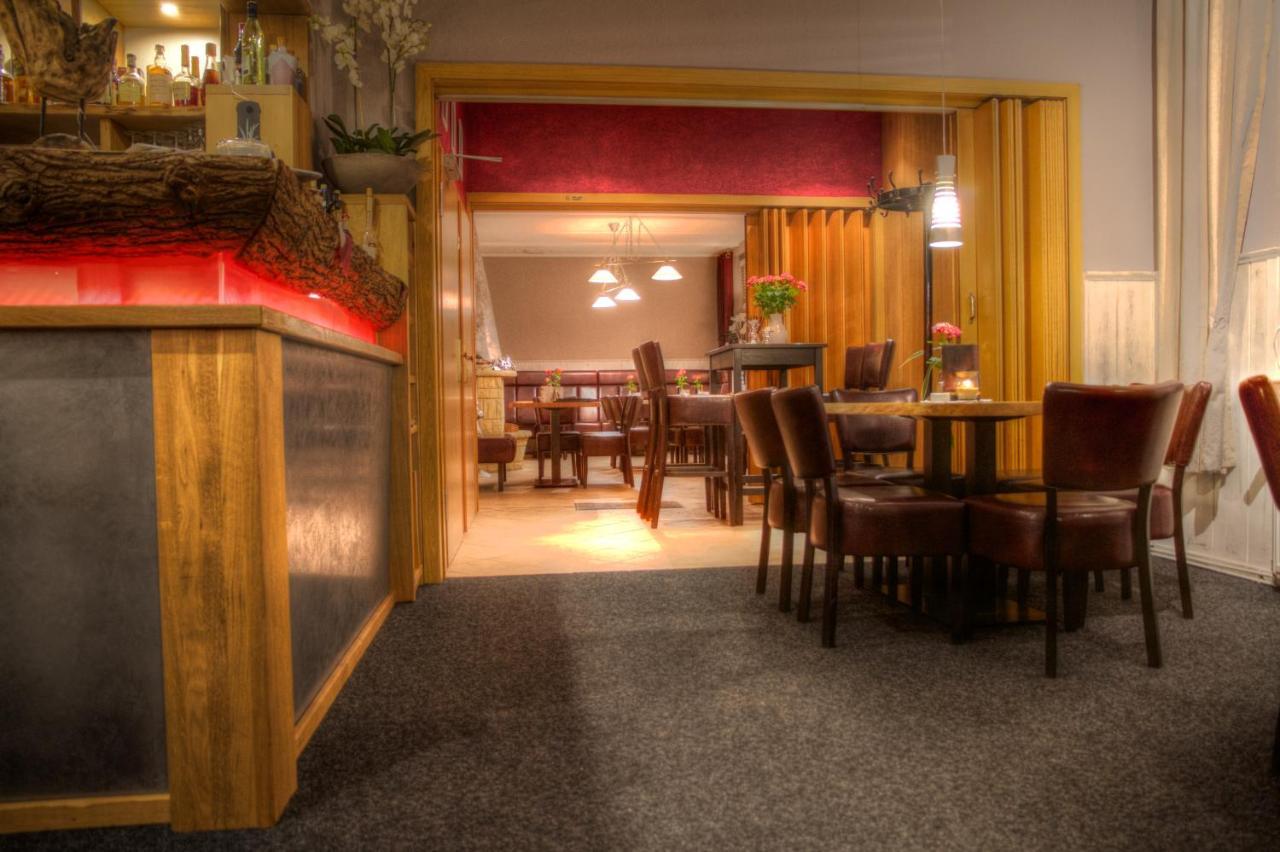 Restaurant Und Pension Zur Nassen Ecke Wittenbeck ภายนอก รูปภาพ